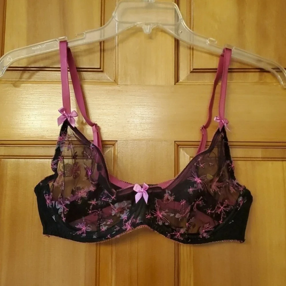 Savage X Fenty Semi Sheer 3D Floral‎ Underwire Pink And Black Bra